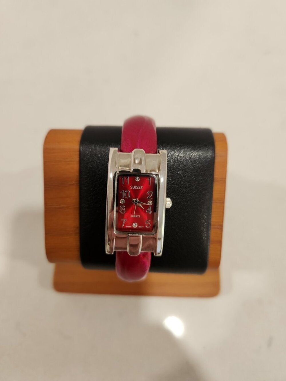 Vintage Suisse Women's Quartz Watch Silver Square Case Red Face New Battery